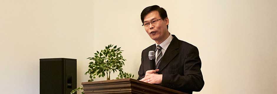 Pastor David Kim